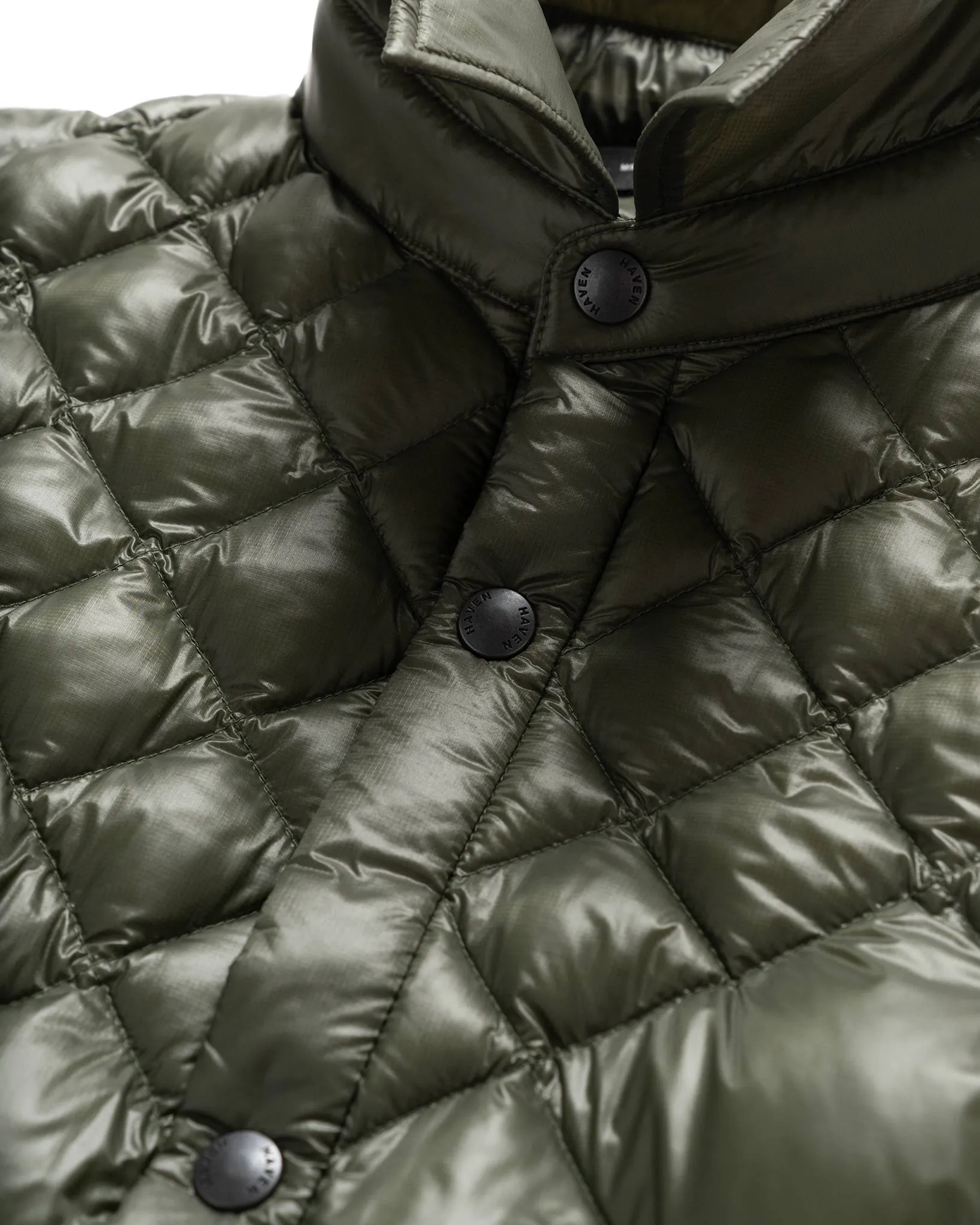 / NANGA Skyline Shirt Jacket - Nylon Ripstop / Goose Down Olive
