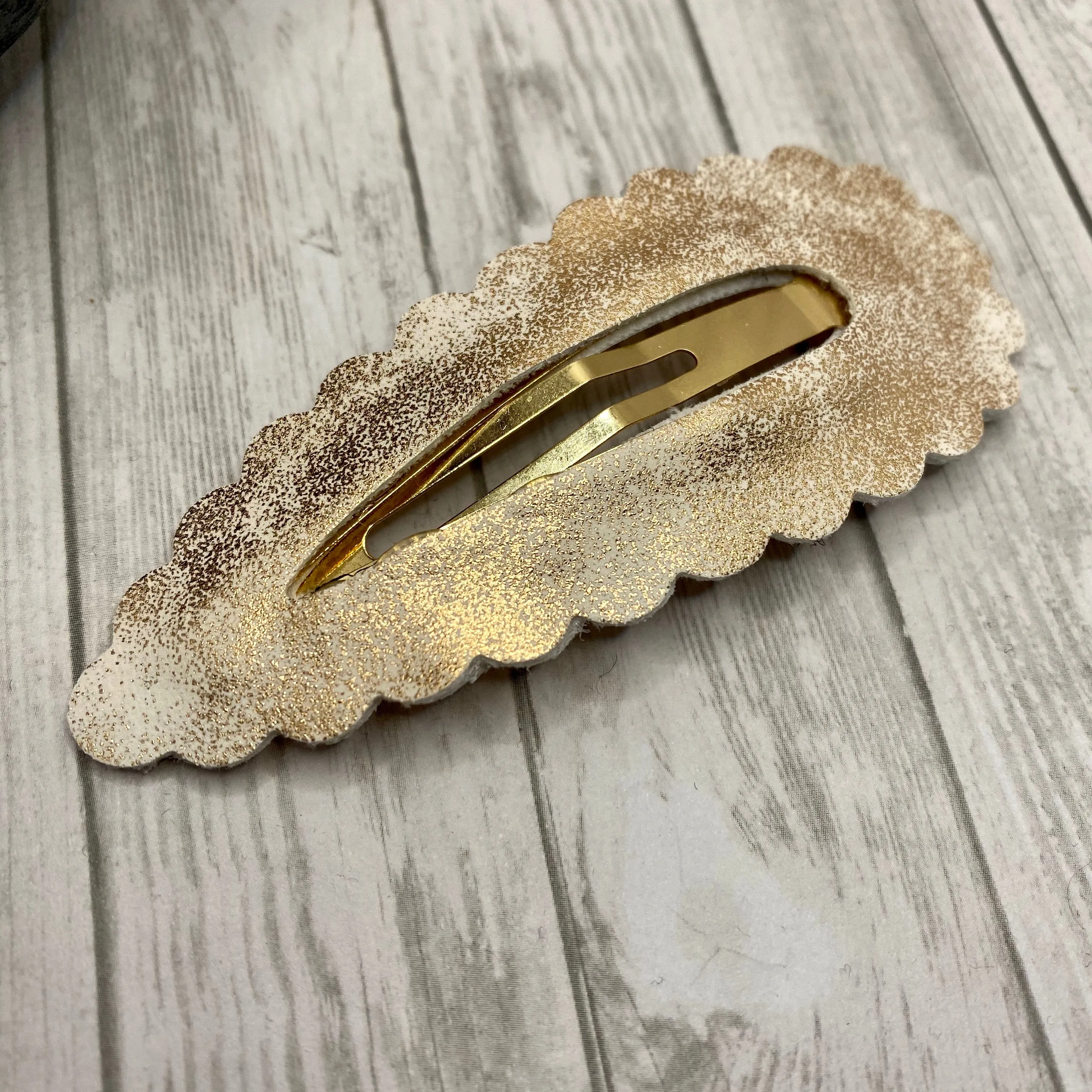 4 Rose Gold Scalloped Snap Clip