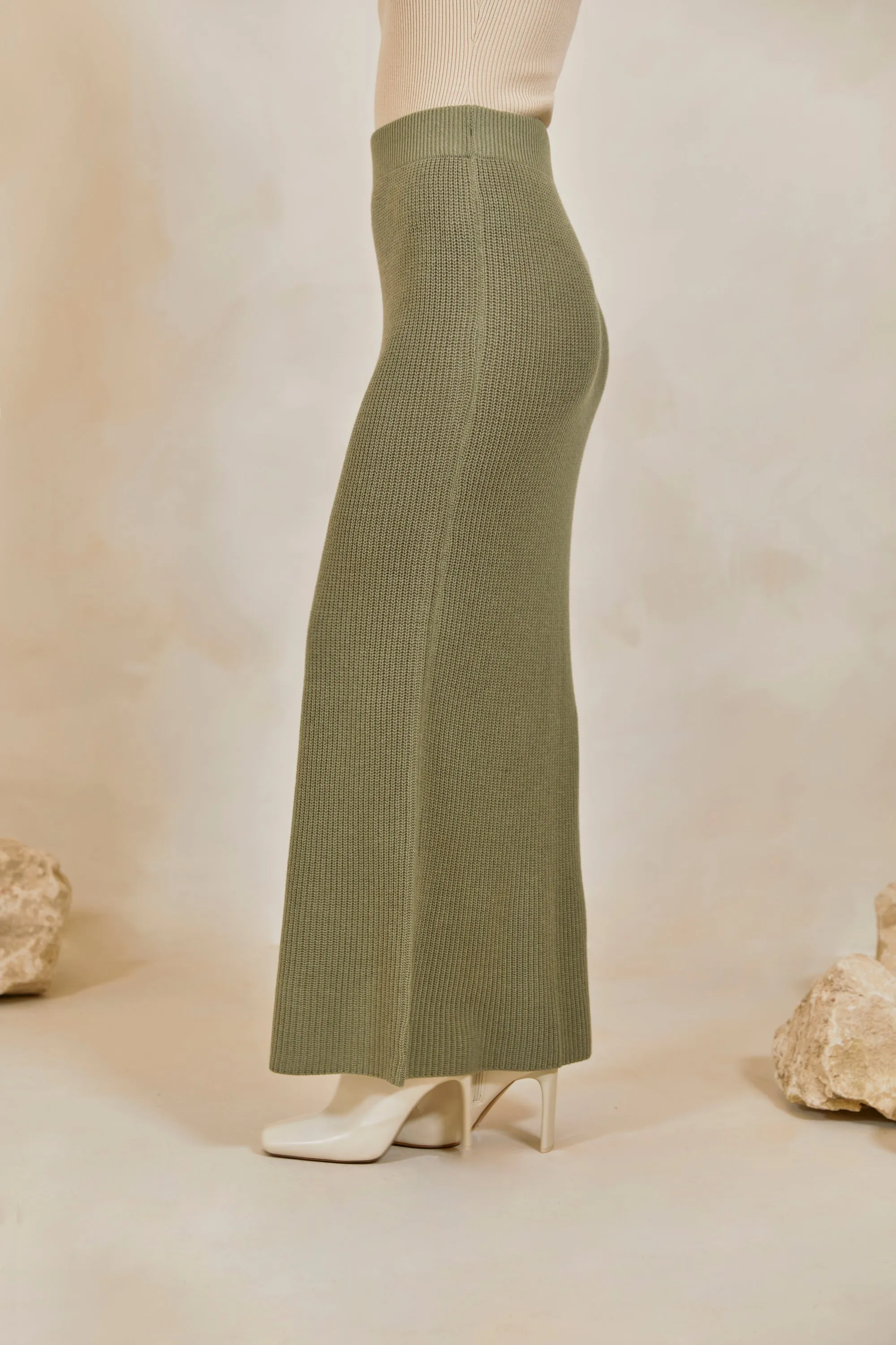 Chunky Knit Merino Wool Maxi Skirt - Sage