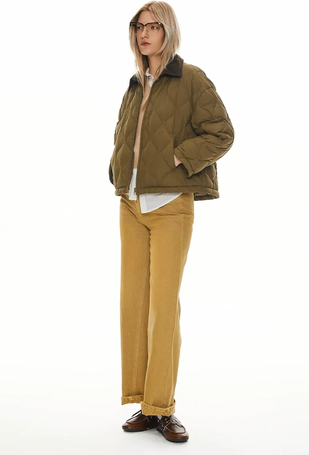 Orolay Women's Lightweight Quilted Jacket Puffer Cropped Down Coat Zip Up Warm with Pockets for Fall and Winter