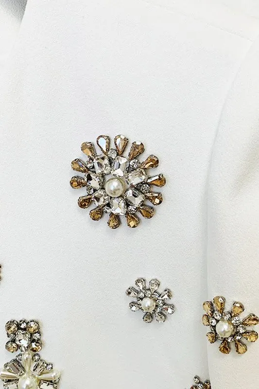 Short jacket suit with rhinestones