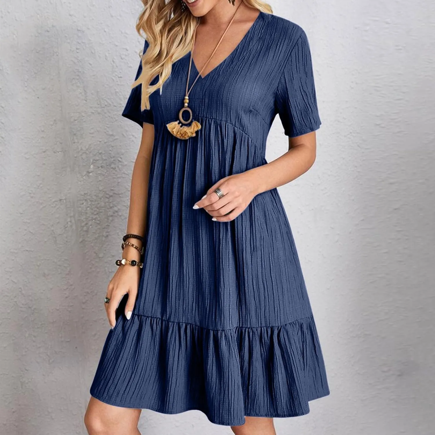 Women's 2025 Summer Short Sleeve Mini Dress Textured Fashion Beach Boho Dress V Neck Casual Ruffle Hem Swing Dress